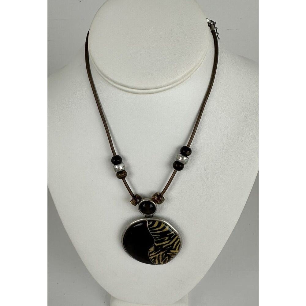 Necklace Chico's Rope Silver Brown Beads Tiger Black Pendant 4" Ext. 14" Chain